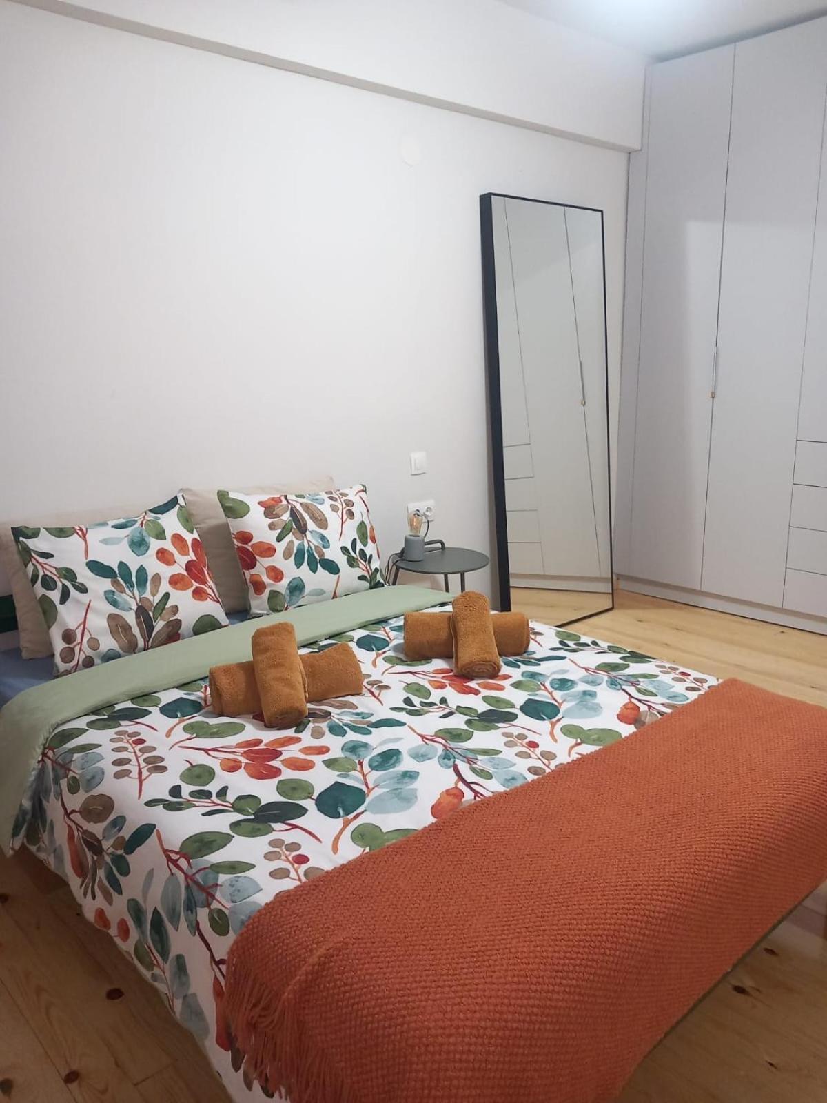 Aparthotel Specious Flat In Thessalonique Extérieur photo